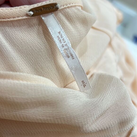 Free People Sylvia peach beaded wrap mini dress size small EUC - Picture 13 of 13